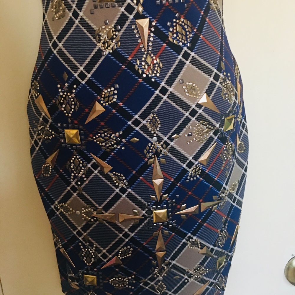 Va Va Voom Blue and Gold Geometric Dress - Picture 4 of 7
